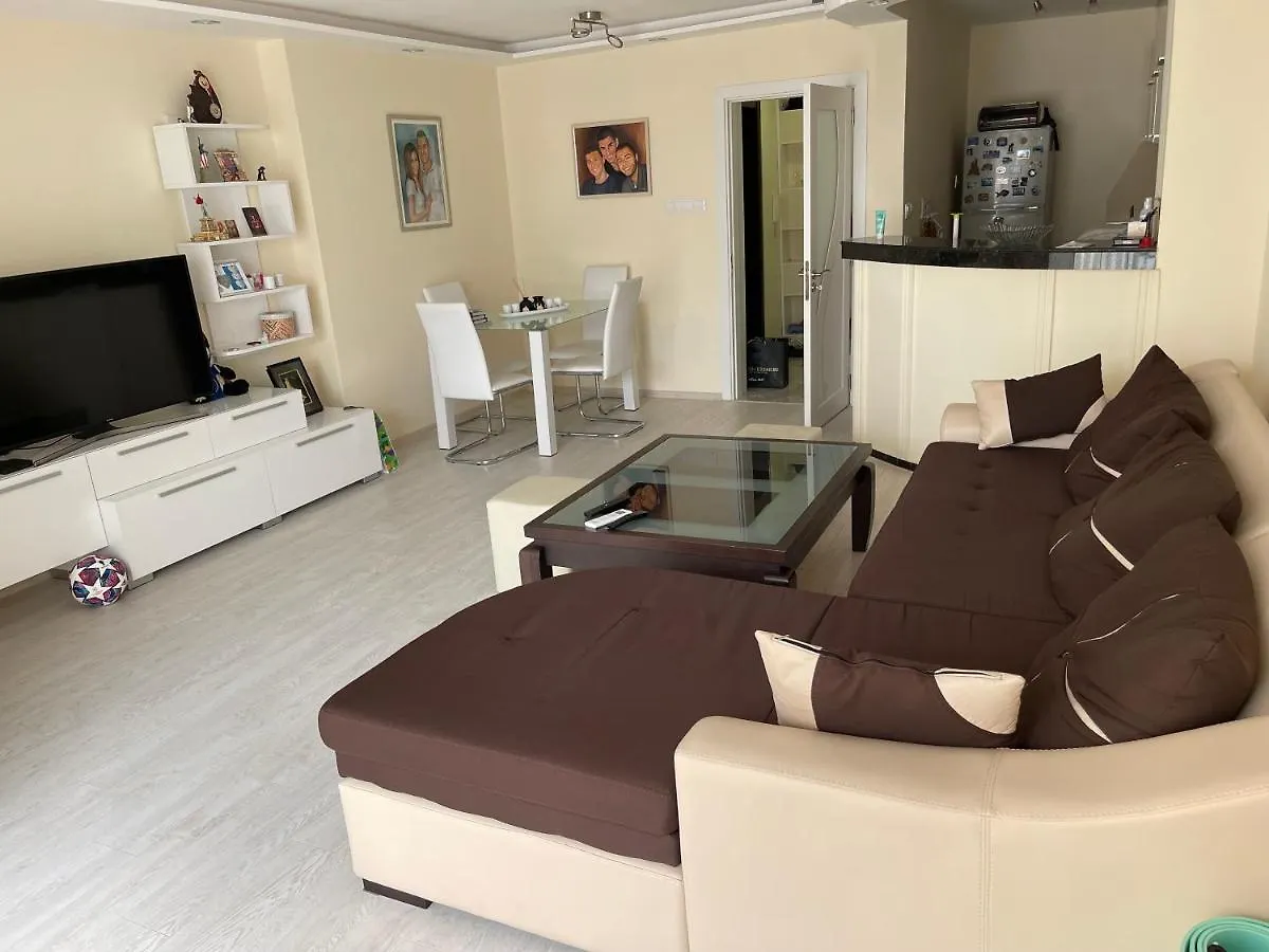 Плиска Apartment Burgas